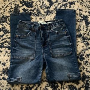 Reneeable essentials cargo jeans